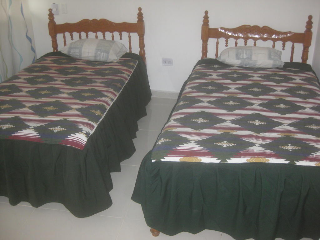 Hostal Camiluz Nazca Bilik gambar